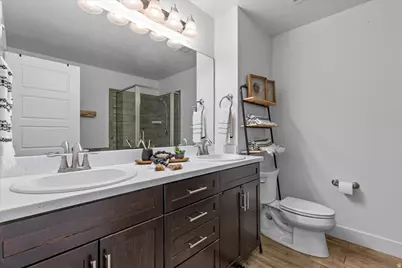 5286 W Barnsbury Ln, West Valley, UT 84120 - Photo 10