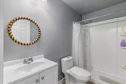 5286 W Barnsbury Ln, West Valley, UT 84120 - Photo 16