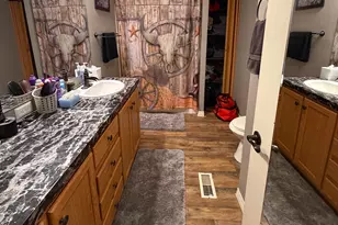 863 W Big Mountain Dr S, Taylorsville, UT 84123 - Photo 14