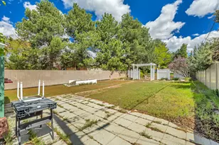 1498 E Mt Manor Cir, Cottonwood Heights, UT 84121 - Photo 36