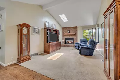 1498 E Mount Manor Cir, Cottonwood Heights, UT 84121 - Photo 16