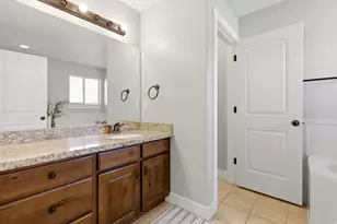 8561 S Canmore Dr W, West Jordan, UT 84081 - Photo 24