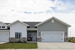 2523 S 2430 W, Syracuse, UT 84075 - Photo 2
