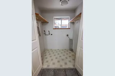 295 N 300 W, Fillmore, UT 84631 - Photo 12