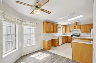 4614 S Yarrow Ln, Taylorsville, UT 84123 - Photo 12