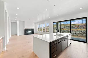 2427 Salvia Dr, Saratoga Springs, UT 84045 - Photo 6