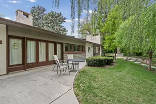 5505 S Willow Ln E, Murray, UT 84107 - Photo 2
