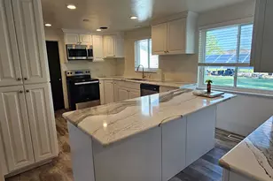 2132 W 800 N, Clinton, UT 84015 - Photo 6