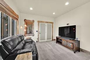 3697 N Elkridge Tr E, Eden, UT 84310 - Photo 32