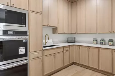1293 W 4275 N #120, Pleasant View, UT 84414 - Photo 18