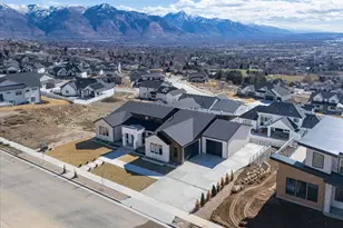 1293 W 4275 N, Pleasant View, UT 84414 - Photo 4