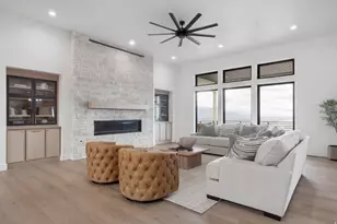 1293 W 4275 N, Pleasant View, UT 84414 - Photo 10