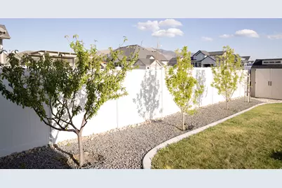 1488 E Kelsey Dr, Eagle Mountain, UT 84005 - Photo 46