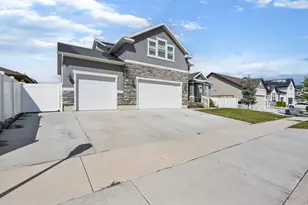 12496 S Ebbtide Dr, Herriman, UT 84096 - Photo 4