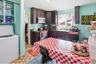 230 N 900 W, Salt Lake City, UT 84116 - Photo 4