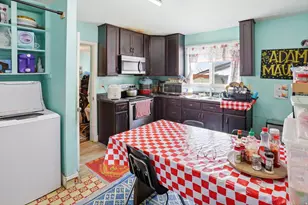 230 N 900 W, Salt Lake City, UT 84116 - Photo 4