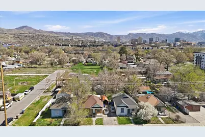 230 N 900 W, Salt Lake City, UT 84116 - Photo 16