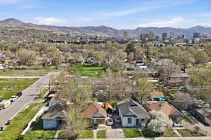 230 N 900 W, Salt Lake City, UT 84116 - Photo 16