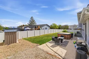 5726 W Dale Amour Dr S, Salt Lake City, UT 84118 - Photo 24