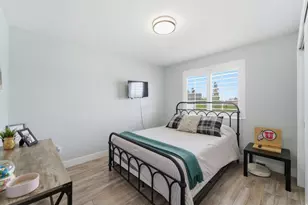 5726 W Dale Amour Dr S, Salt Lake City, UT 84118 - Photo 12