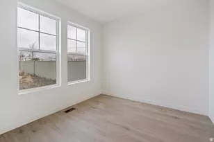 4814 W Washoe Ct, Highland, UT 84003 - Photo 14