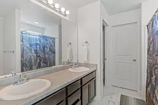 3049 S Willow Creek Dr, Saratoga Springs, UT 84045 - Photo 10