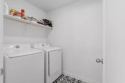 7152 N Brook Rdg, Eagle Mountain, UT 84005 - Photo 8