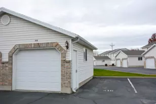 416 W 1925 N, Harrisville, UT 84404 - Photo 4