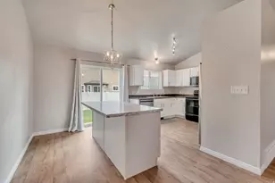 2368 E Hitching Post Dr, Eagle Mountain, UT 84005 - Photo 4