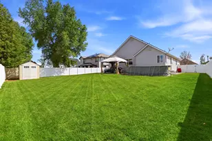 1379 N 2530 W, Clinton, UT 84015 - Photo 46