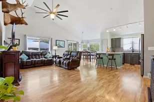 1379 N 2530 W, Clinton, UT 84015 - Photo 12