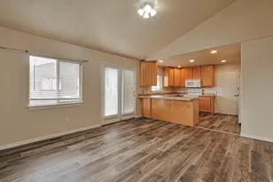 2895 N 2225 St E, Layton, UT 84040 - Photo 8