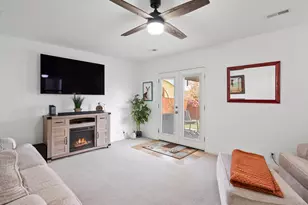 8681 S 3965 W Dr W, West Jordan, UT 84088 - Photo 10