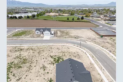 630 E 2475 N, North Logan, UT 84341 - Photo 18