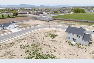 630 E 2475 N, North Logan, UT 84341 - Photo 20