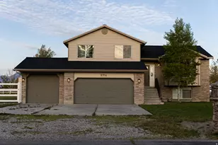 5714 S 6950 W, Hooper, UT 84315 - Photo 2