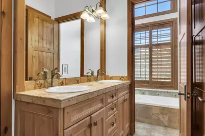1400 E Cove Cir, North Salt Lake, UT 84054 - Photo 38