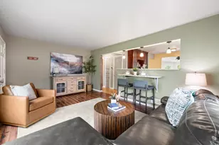 2560 E 2940 S, Salt Lake City, UT 84109 - Photo 4
