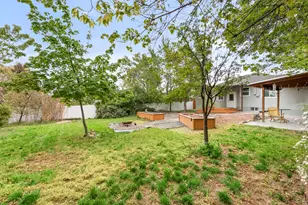 2560 E 2940 S, Salt Lake City, UT 84109 - Photo 24