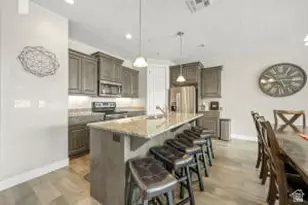 2326 N Park Dr, Washington, UT 84780 - Photo 8