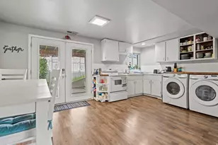 224 E 5200 S, Washington Terrace, UT 84405 - Photo 16