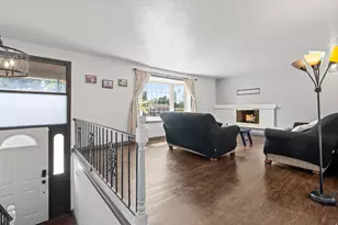 224 E 5200 S, Washington Terrace, UT 84405 - Photo 2