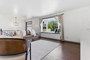 224 E 5200 S, Washington Terrace, UT 84405 - Photo 4