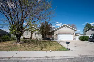 590 W 285 N, Salina, UT 84654 - Photo 2
