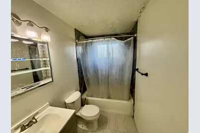 232 W 700 N, Clearfield, UT 84015 - Photo 8