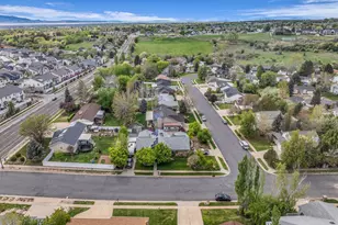 2047 N 1650 E, Layton, UT 84040 - Photo 30
