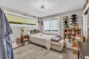 2047 N 1650 E, Layton, UT 84040 - Photo 12