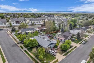 2047 N 1650 E, Layton, UT 84040 - Photo 28