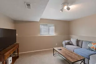 233 W 1675 N, Layton, UT 84041 - Photo 10
