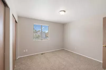 233 W 1675 N, Layton, UT 84041 - Photo 8